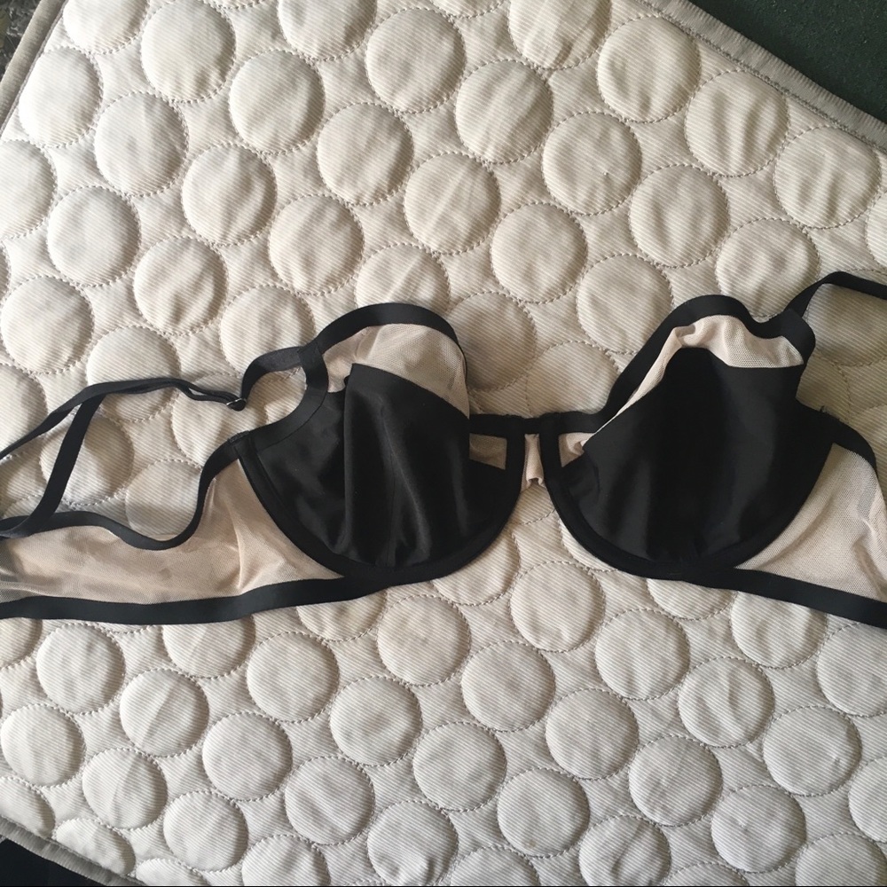 Victoria Secret underwire bra